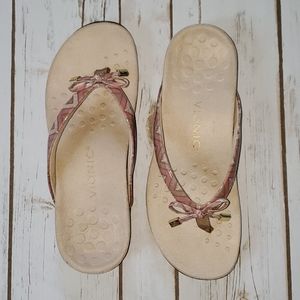 NEW! Vionic Bella sandal pink